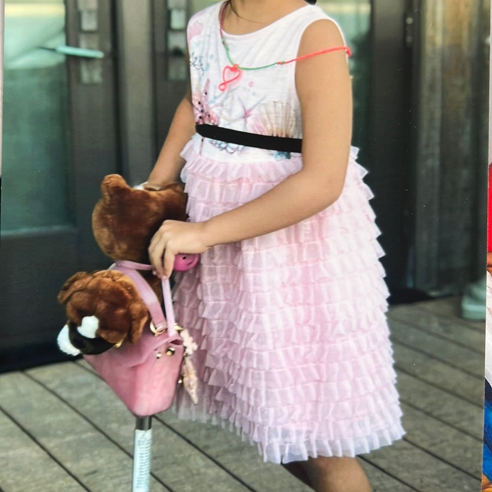 Amazing stylish dress for girl, size 5